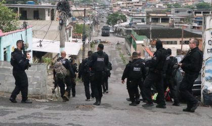 PT e Planalto farão pesquisas sobre megaoperação no Rio