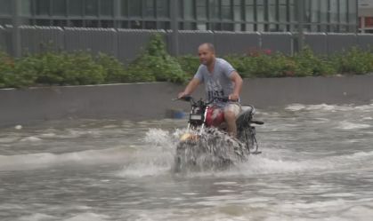 República Dominicana emite alerta para tempestade tropical após enchentes