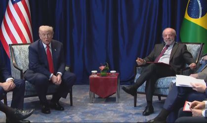 Eduardo diz que fala de Donald Trump sobre Bolsonaro "incomoda" Lula