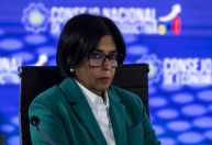 Vice do regime da Venezuela chama acusações de terrorismo de "ridículas"