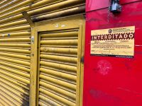 Bebida com metanol: mercado interditado anunciava "whisky para todo gosto"