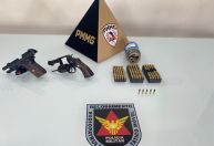 Após ser ameaçado pelo pai, jovem procura PM para entregar munições e armas