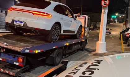 Em Porsche, motorista embriagado foge da PM e acaba detido em SP