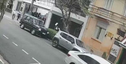 Vídeo mostra correria após desabamento em restaurante onde Fogaça é chef