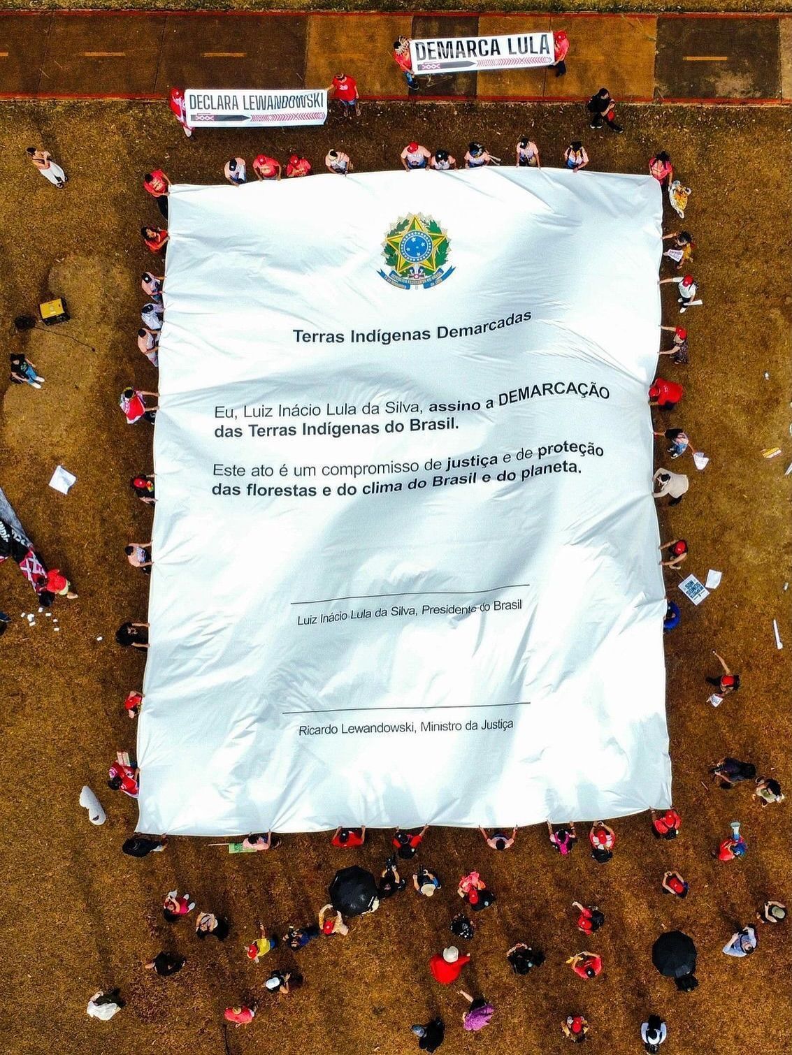 Pré-COP30: indígenas pedem urgência na demarcação de terras em Brasília • Reprodução l Avaaz Org