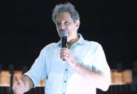 Pobre no orçamento e rico no IR incomoda "andar de cima", diz Haddad