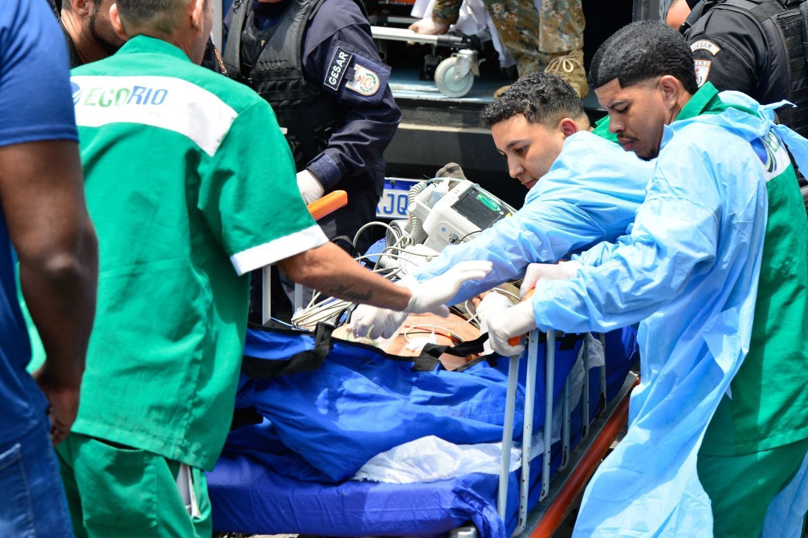 RJ - OPERAÇÃO CONTENÇÃO/RIO/CV/ALEMÃO/PENHA