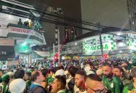 Libertadores: Torcida do Palmeiras faz festa antes de duelo no Allianz