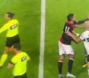 Atleta do Botafogo-SP agride jogador do Coritiba após expulsão