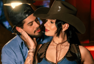 Após confirmar romance, Ana Castela abre álbum de fotos com Zé Felipe
