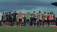 Argentina homenageia Miguel Ángel Russo com minuto de silêncio em treino