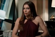 "País de índio" e mais frases tenebrosas de Arminda em "Três Graças"