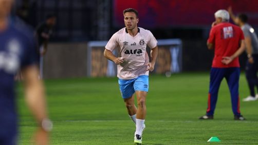 Arthur, do Grêmio, em aquecimento