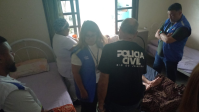 Idosos são resgatados após serem encontrados amarrados em asilo do RJ