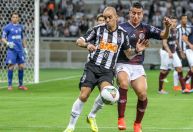 Último confronto entre Atlético-MG e Lanús teve gol contra de Gustavo Gómez