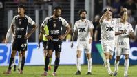 Santos domina, vence o Corinthians e se afasta da zona do rebaixamento
