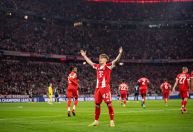 Com gol de estreante, Bayern goleia Brugge e mantém 100% na Champions