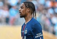 Seleção Francesa dispensa atacante do PSG, e clube repudia decisão