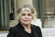 Brigitte Bardot se recupera em casa após ser internada para cirurgia