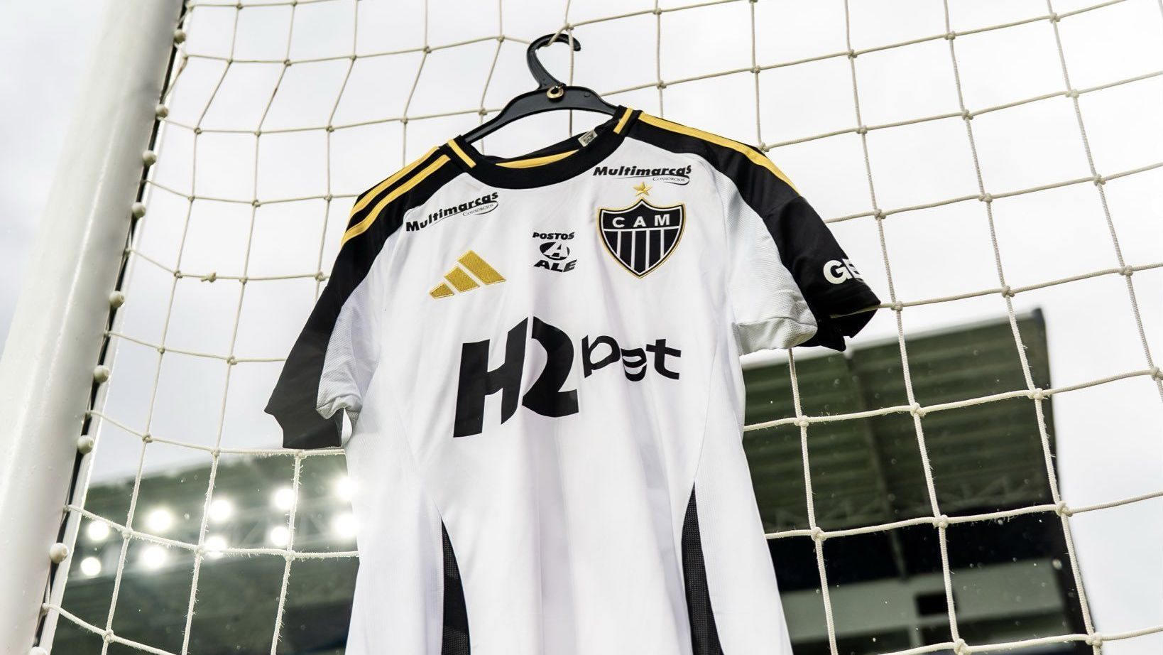 Camisa do Atlético-MG no Estádio Banco Guayaquil, no Equador