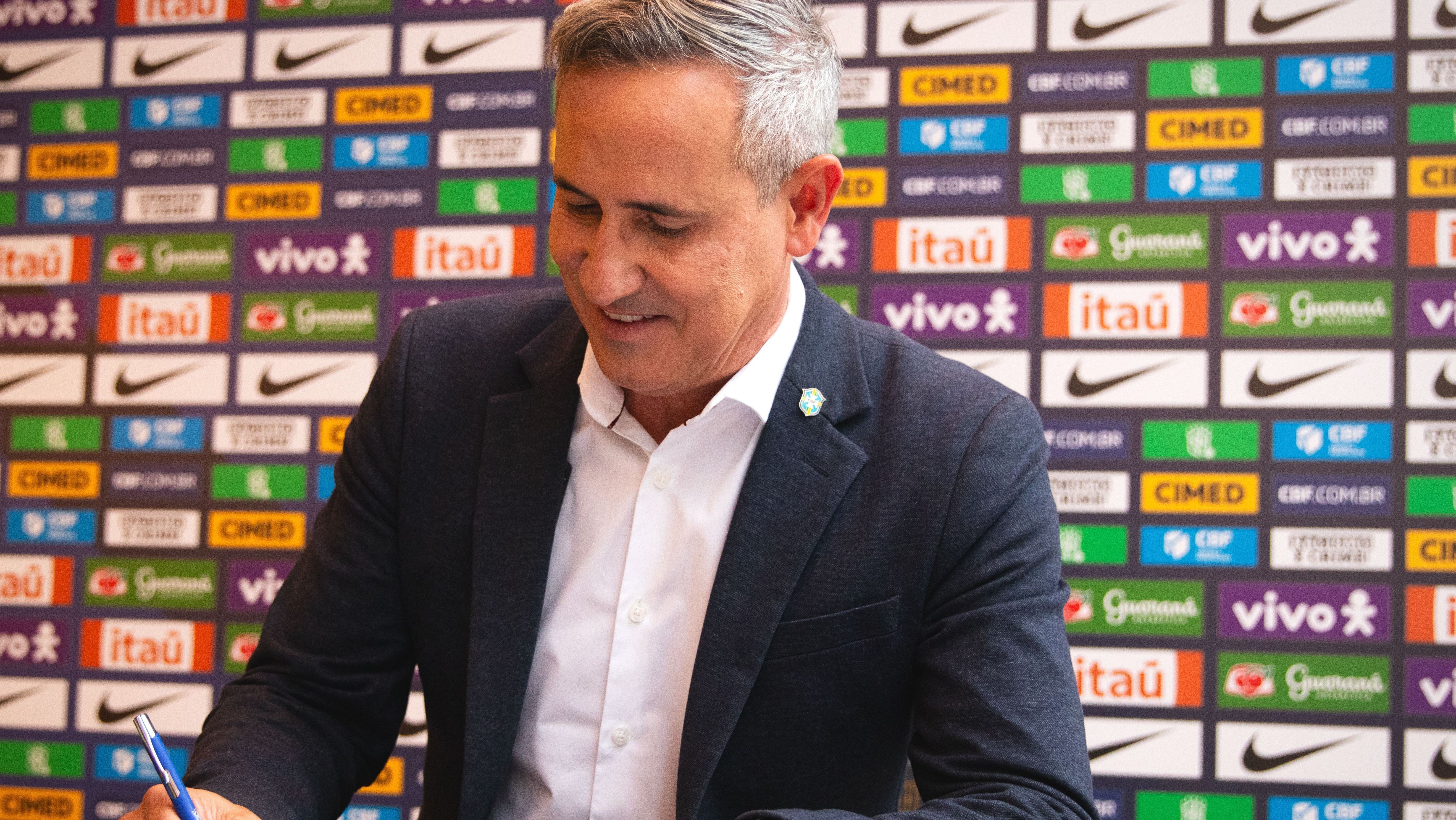 Carlos Eduardo Patetuci, técnico da Seleção Brasileira Sub-17