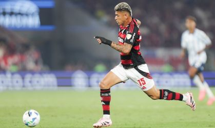 Veja o gol do Carrascal que deu a vitória ao Flamengo contra o Racing