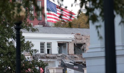 Casa Branca começa demolição para construir salão de baile de Trump; veja