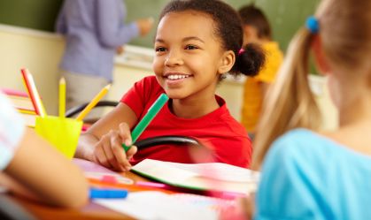 USP: pesquisa sobre antirracismo na pedagogia ganha prêmio Vladimir Herzog