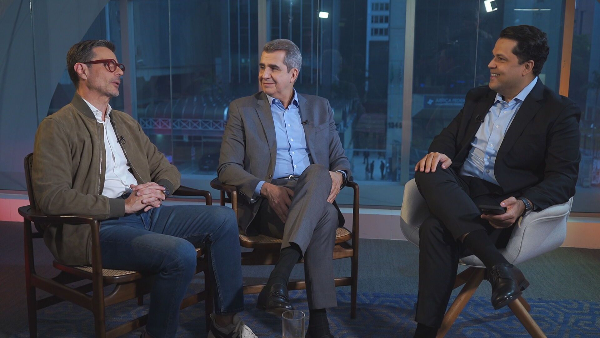 Com Carlos Teixeira e Eduardo Salusse, idealizadores da “SAFiel”, o CNN Esportes S/A chega à 112ª edição