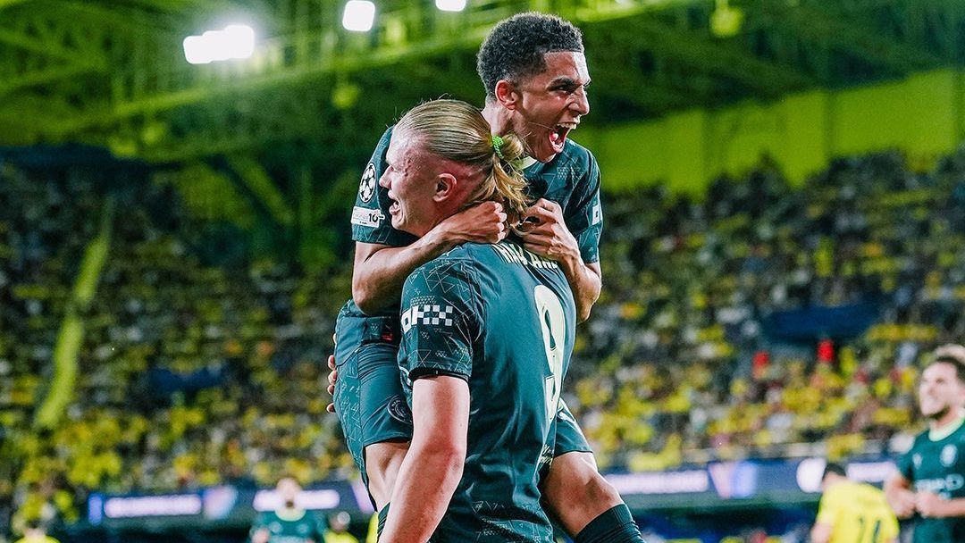 Haaland celebrando seu gol pelo Manchester City
