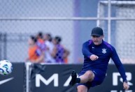 Preparador de goleiros do Corinthians é denunciado no STJD; entenda o caso