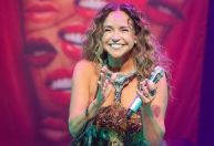 Faço o mundo inteiro dançar, diz Daniela Mercury à CNN