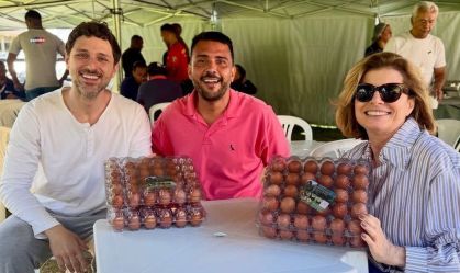 Débora Bloch ganha presente inusitado na reta final de "Vale Tudo"; veja