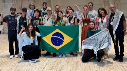 Delegação brasileira que estava na Flotilha a caminho da Faixa de Gaza