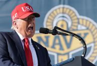 Casa Branca receberá lutas do UFC em 14 de junho, diz Trump