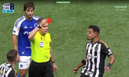 Zanovelli expulsou jogadores por engano no clássico mineiro