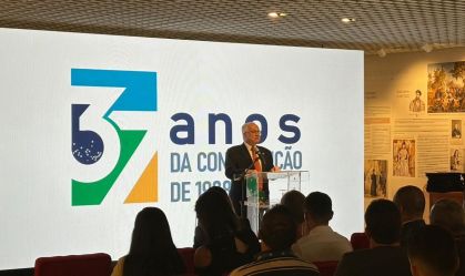 Fachin defende separação de Poderes e comando civil das Forças Armadas