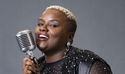 Campeã do "Estrela da Casa" diz o que fará com prêmio de R$ 1,1 milhão