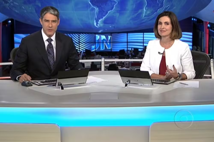William Bonner e Fátima Bernardes dividiram a bancada do "Jornal Nacional" a partir de 1998 • Divulgação/Globo