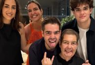 João Silva mostra momento raro da família com Faustão; veja
