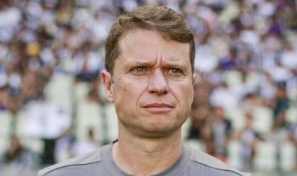 Red Bull Bragantino demite Fernando Seabra após três derrotas consecutivas