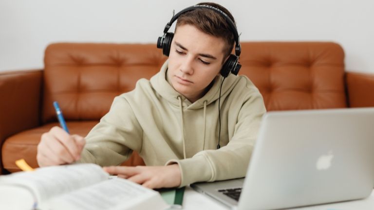 Aulas de revisão para Enem