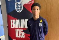 Filho de ídolo do Fluminense é convocado pela Inglaterra