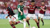 Vitória do Flamengo acirra briga pelo título do Brasileiro; veja chances