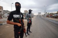 Hamas retoma controle em Gaza e confronta colaboradores após cessar-fogo