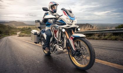 Honda convoca recall da Africa Twin por falha em interruptor do punho