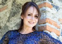 Buscas por Gaby Spanic atingem pico após expulsão de "A Fazenda 17"