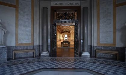 "Durou quase 4 minutos", diz ministra da cultura sobre roubo no Louvre