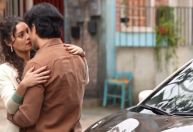 Romance no ar? Veja beijo de Gerluce e Paulinho em "Três Graças"