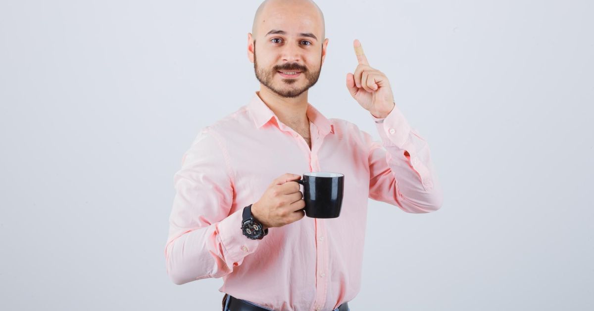 Estévia “turbina” minoxidil e melhora tratamento da calvície, diz estudo